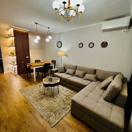 Luxury Apartaments Tiranë Ngoại thất bức ảnh
